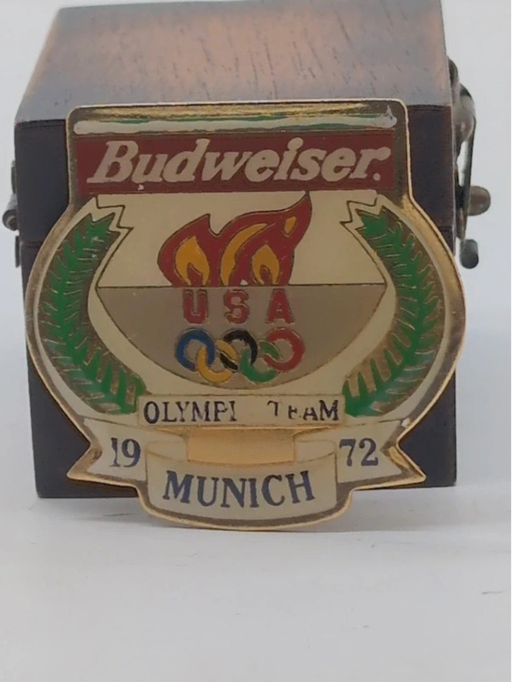 Vintage 1972 Budweiser USA Olympic Team Munich Lapel Pin